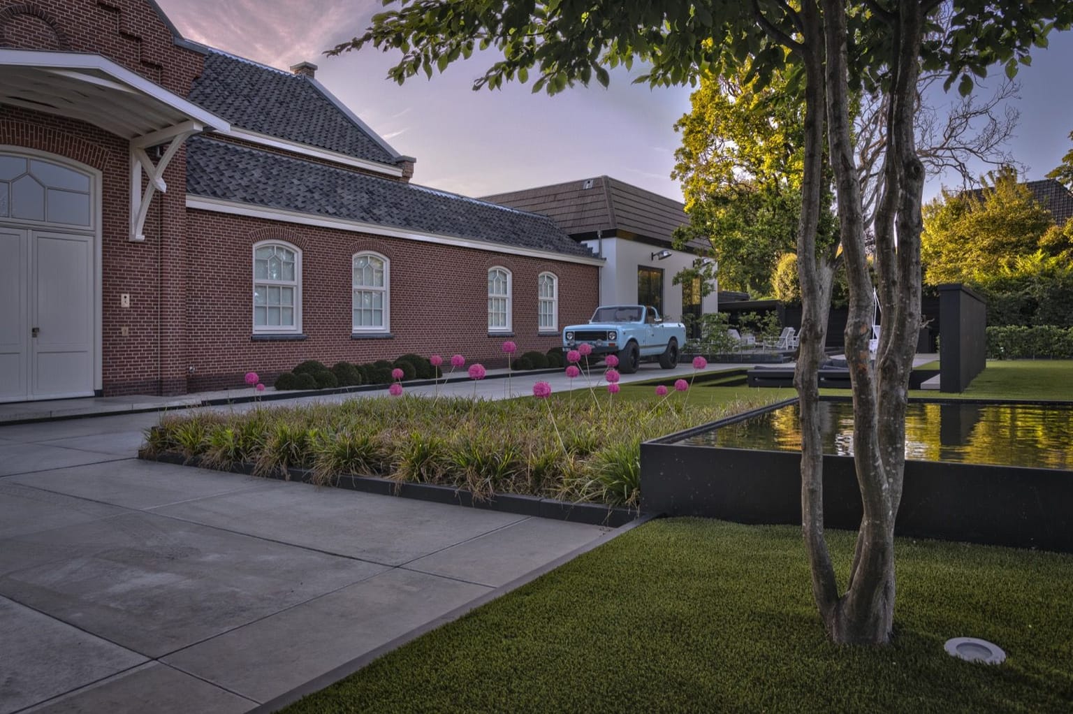 Modern monumentaal afbeelding 3